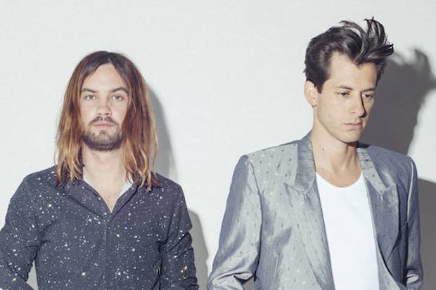Kevin_Parker_and_Mark_Ronson